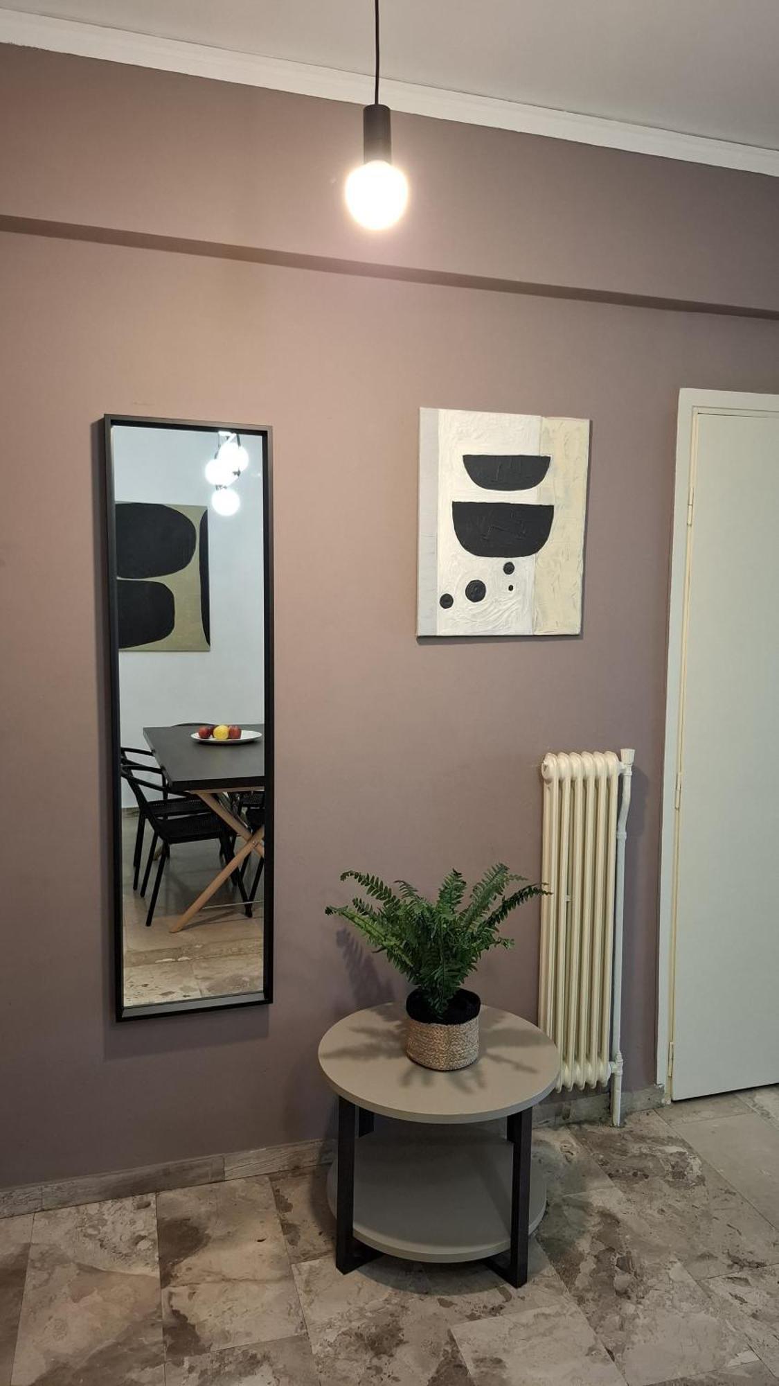 Comfy And Spacious Two Bedroom Apartment With Balcony Athens Exterior photo